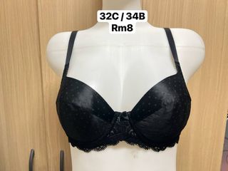 (Category: ) located in . Submitted by bels888 (Listing ID 1441192460, Image 1). Description: .