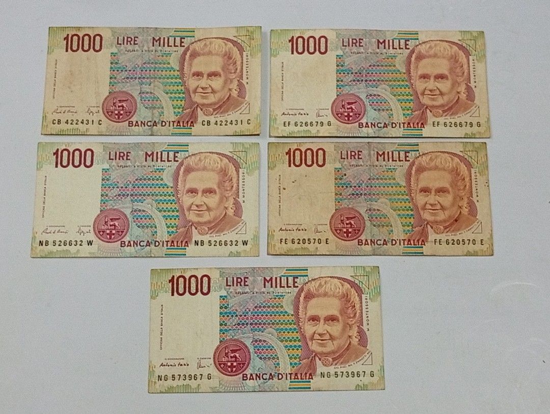 5pcs 1000 Lire - Italy (Category: Currency) located in Lipa City. Submitted by mark_collections (Listing ID 1441169517, Image 1). Description: 5pcs 1000 Lire - Italy Mode of Payment: Gcash.