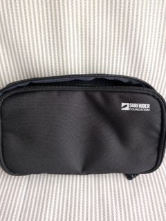 Practical Bag for Computer Peripherals477782608771164160