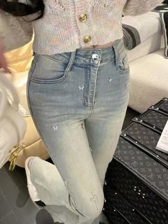 (Category: ) located in . Submitted by CherryBerryCloset (Listing ID 1441297711, Image 1). Description: .