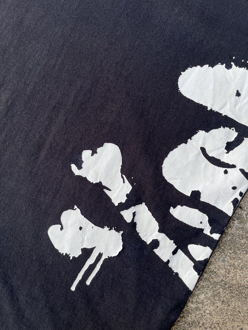 AAPE skull tee (Category: Tshirts & Polo Shirts ) located in Quezon City. Submitted by randomdrop (Listing ID 1441168633, Image 3). Description: AAPE APUNV BLACK TEE •Large on tag •Dimes W 21 L 29 •Issue : minimal peel off sa print •Price : 300 + sf.