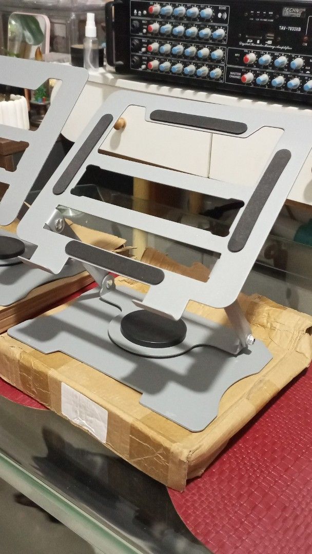 Adjustable Aluminum Laptop Stand (2 pcs) (Category: Laptop Bags & Sleeves) located in Taguig. Submitted by lhedlhed099 (Listing ID 1441270820, Image 3). Description: - Adjustable Silver Aluminum Laptop Stand - Improves Ergonomics for Work & Gaming - Foldable for Easy Storage & Transport - Non-Slip Pads for Laptop Security - Comes in Original Packaging - no issue - brandnew 600 2pcs.