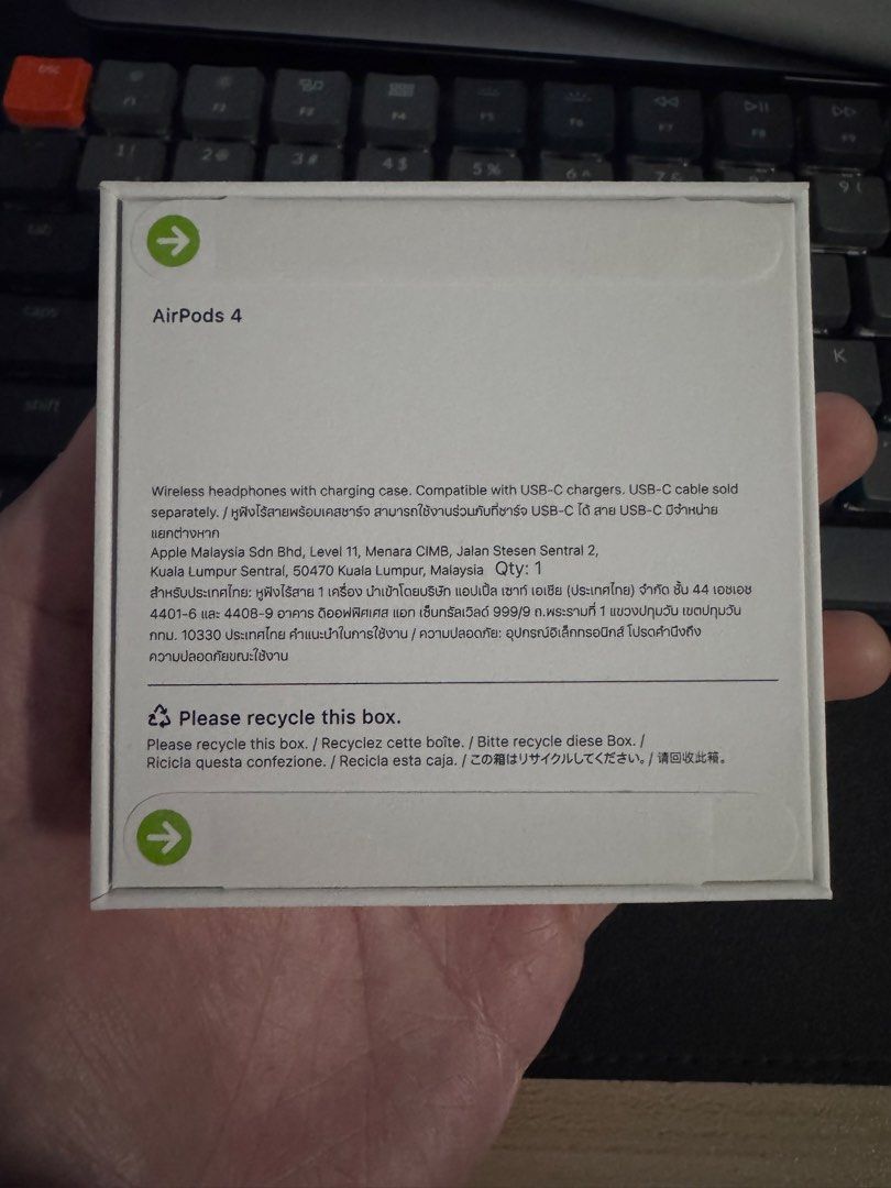 Apple AirPods 4471152691837685761