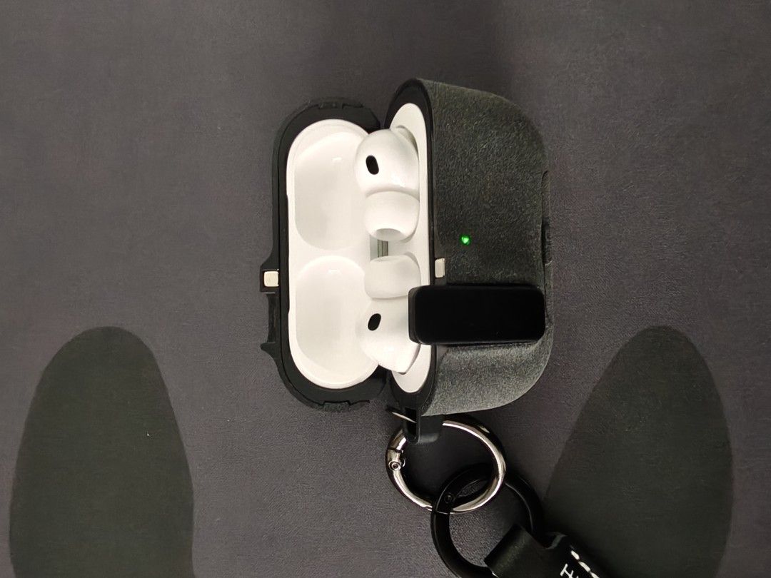 Apple AirPods Pro3 with Case