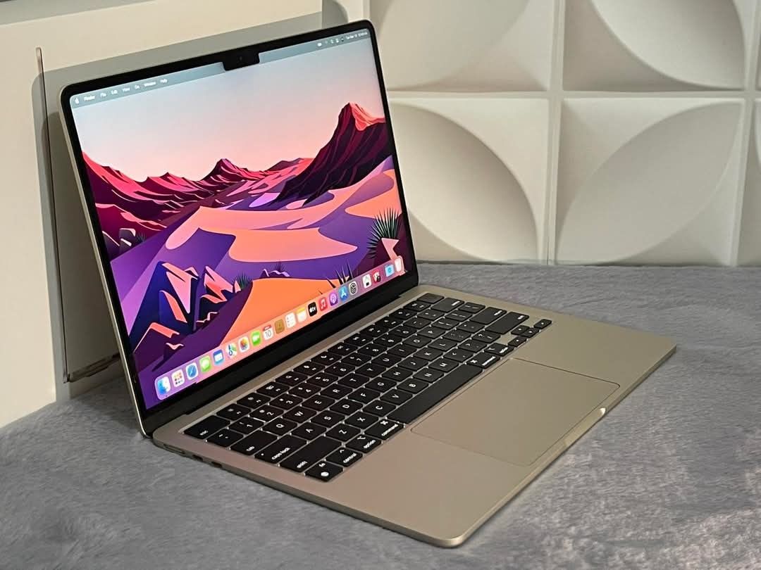 Apple MacBook Air M2 13.6-inch (2022) - Starlight (Category: Laptops & Notebooks) located in Manila. Submitted by epichawk_793e2a (Listing ID 1441219979, Image 3). Description: Macbook Air M2 2022 Starlight ✔️ Good as new – no scratches, no dents ✔️ Smooth performance – 16GB RAM, perfect for work, business, or content creation ✔️ 100% battery health – ready for long hours of use ✔️ Complete package – with original charger, box, and bag ✔️ Apple L