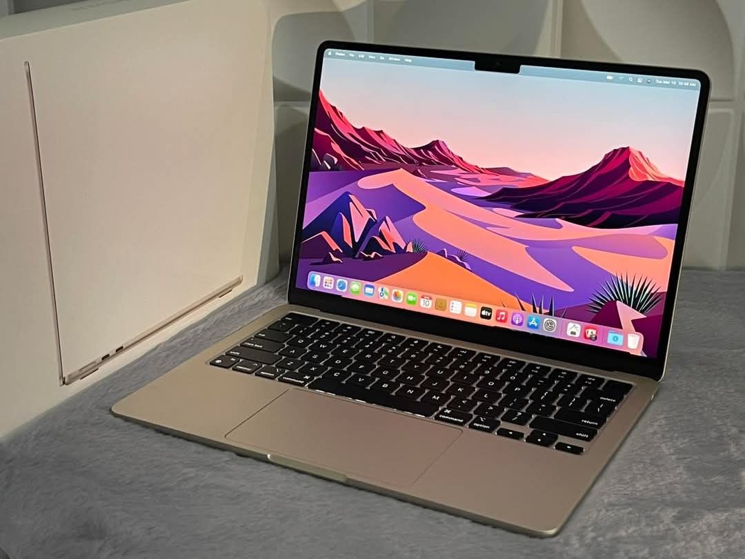 Apple MacBook Air M2 13.6-inch (2022) - Starlight (Category: Laptops & Notebooks) located in Manila. Submitted by epichawk_793e2a (Listing ID 1441219979, Image 2). Description: Macbook Air M2 2022 Starlight ✔️ Good as new – no scratches, no dents ✔️ Smooth performance – 16GB RAM, perfect for work, business, or content creation ✔️ 100% battery health – ready for long hours of use ✔️ Complete package – with original charger, box, and bag ✔️ Apple L