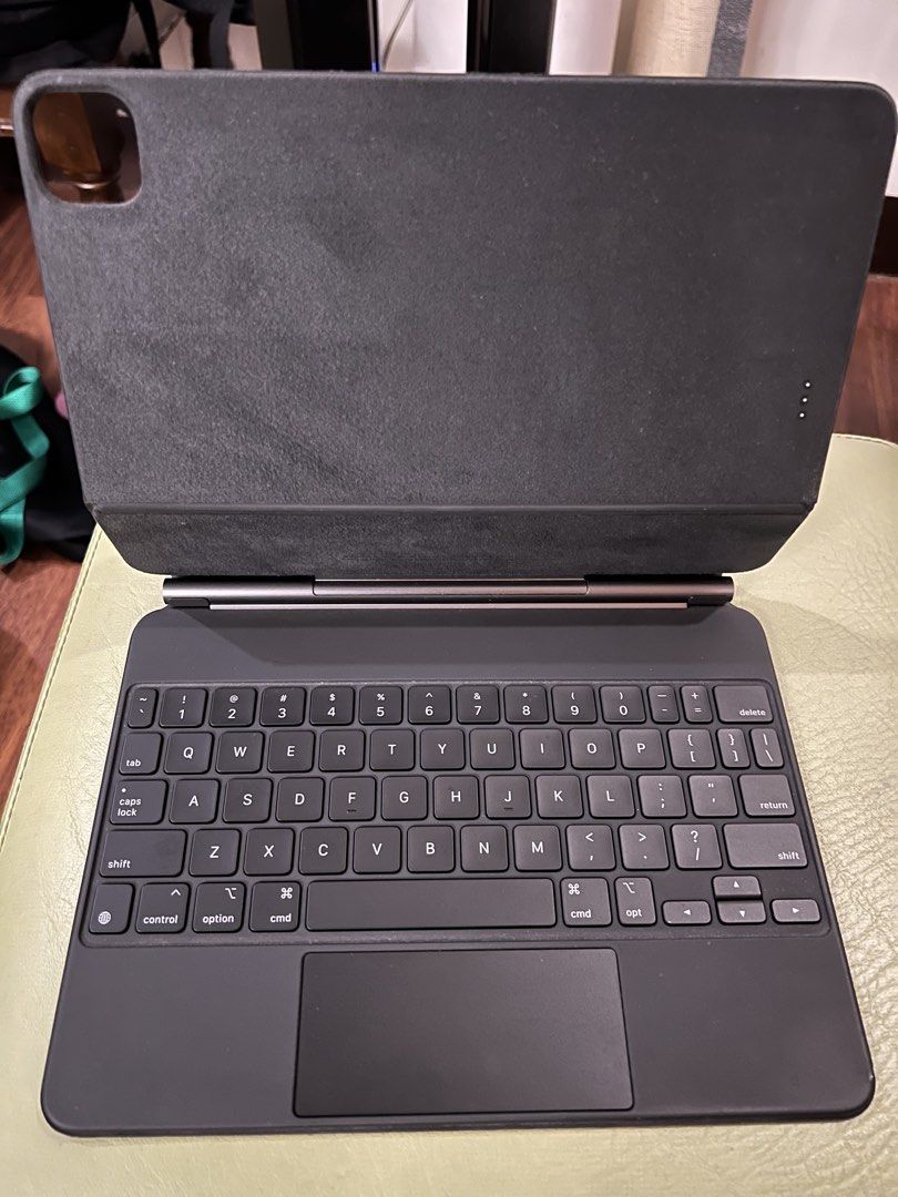 Apple Magic Keyboard for iPad Pro 11-inch (3rd Gen) (Category: Cases & Sleeves) located in Las Pinas. Submitted by vintagefindsph_ (Listing ID 1441269877, Image 1). Description: - Apple Magic Keyboard for 11-inch iPad Pro - Seamless magnetic attachment - Integrated trackpad for effortless navigation - Folds for screen protection - Enhances typing and productivity on the go 10k.