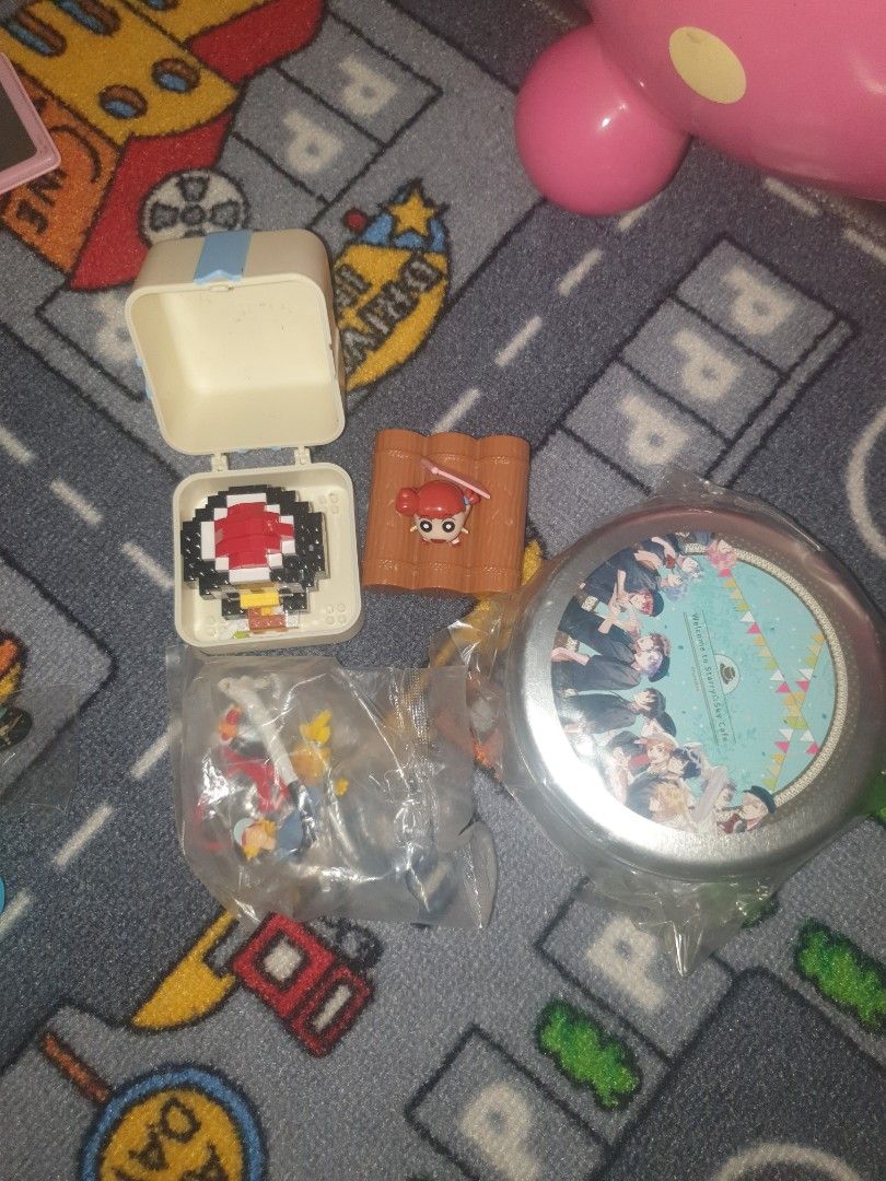 assorted toys 100 each bundle mostly with markings (Category: Toys & Games) located in Quezon City. Submitted by krmariam13 (Listing ID 1441174329, Image 3). Description: .