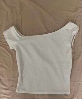 (Category: ) located in . Submitted by closellt (Listing ID 1441272199, Image 1). Description: .