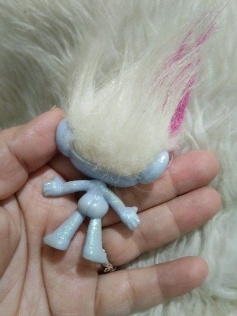 Authentic troll with hair hasbro (Category: Toys & Games) located in Quezon City. Submitted by eidorableshop (Listing ID 1441259428, Image 2). Description: collectible.