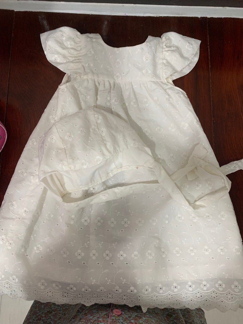 Baptismal outfits (Category: Babies & Kids Fashion) located in Quezon City. Submitted by kmbtab (Listing ID 1441267712, Image 3). Description: 2 pcs baptismal dresses for girls Short dress 0-3monts Long gown 6mo fit but can also be used for smal babies .
