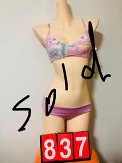 （分類：）位於 。 由 kittynkitty 提交（商品編號 1397519824，圖片 1）。簡介： 。