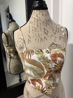 (Category: ) located in . Submitted by splendidcloset (Listing ID 1441189258, Image 1). Description: .