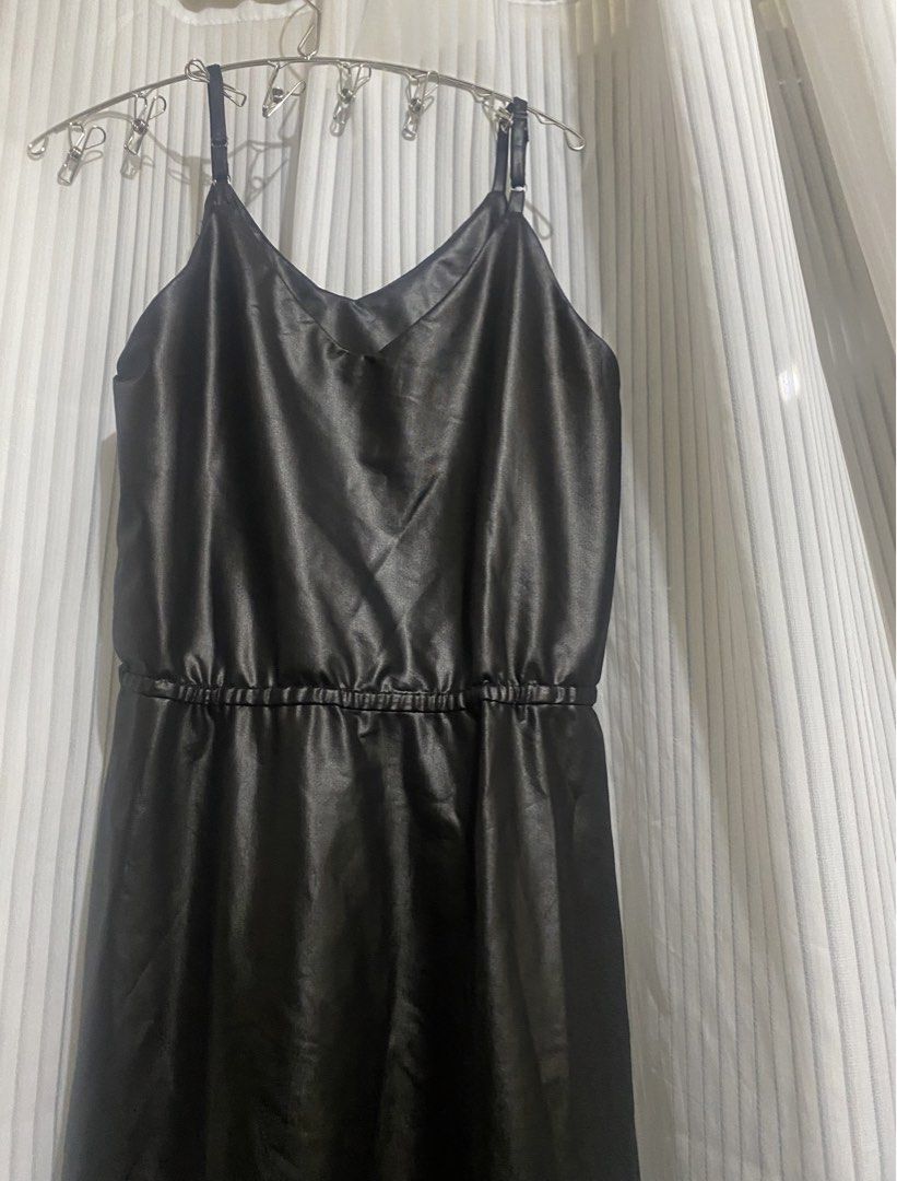 Black dress (Category: Dresses) located in Mandaue City. Submitted by Currentcrs (Listing ID 1441295722, Image 1). Description: J&T delivery .