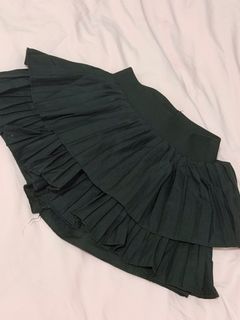 (Category: ) located in . Submitted by petiteprelovecloset (Listing ID 1441356711, Image 1). Description: .