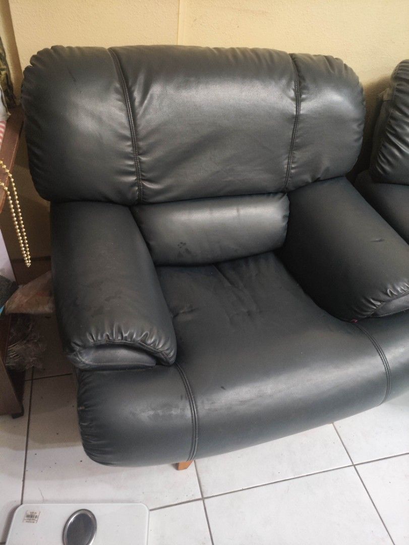 Blue Leather Sofa and Armchair Set (Category: Sofas) located in Pasay City. Submitted by zealriver_402b55 (Listing ID 1441283720, Image 3). Description: - Blue leather sofa and armchair set - Sofa has some wear marks on the seat cushion - Comfortable and spacious seating - Perfect for your living room -1 pc 3-seater, 2 pcs 1 seater - Pickup only.