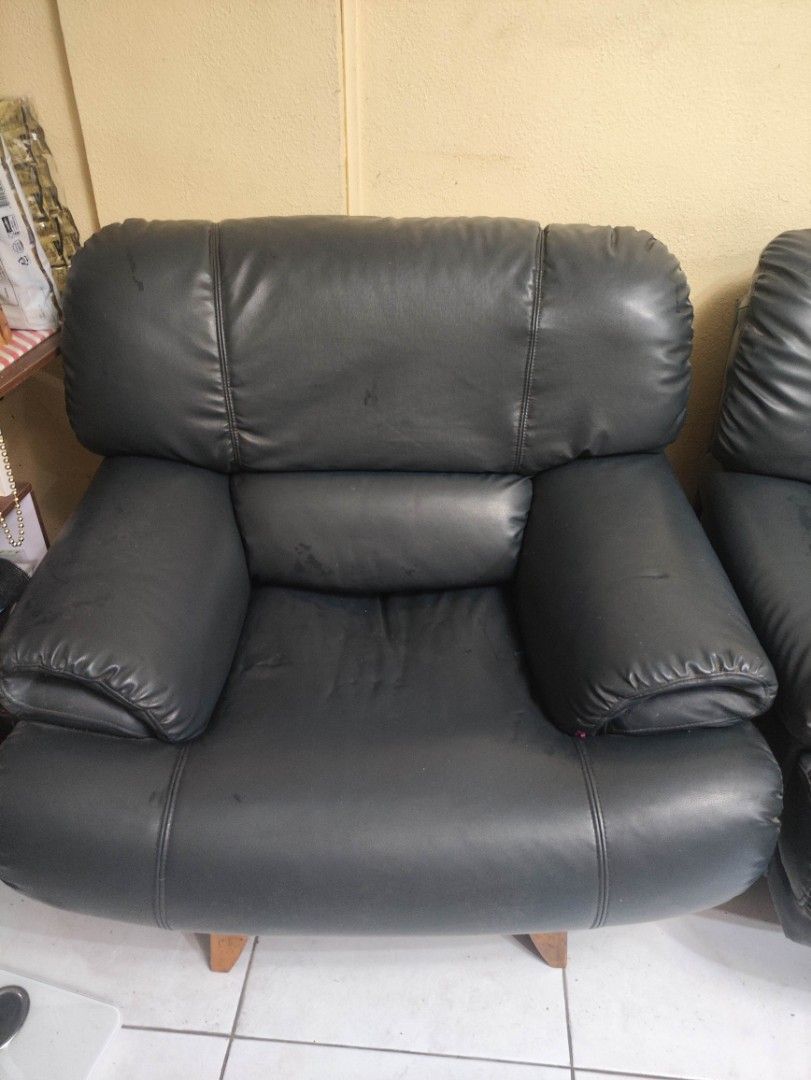 Blue Leather Sofa and Armchair Set (Category: Sofas) located in Pasay City. Submitted by zealriver_402b55 (Listing ID 1441283720, Image 2). Description: - Blue leather sofa and armchair set - Sofa has some wear marks on the seat cushion - Comfortable and spacious seating - Perfect for your living room -1 pc 3-seater, 2 pcs 1 seater - Pickup only.