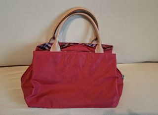 （分類：）位於 。 由 yttamaka 提交（商品編號 1441217657，圖片 1）。簡介： 。