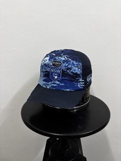 (Category: ) located in . Submitted by lilcat_bundlethrift (Listing ID 1441364070, Image 1). Description: .