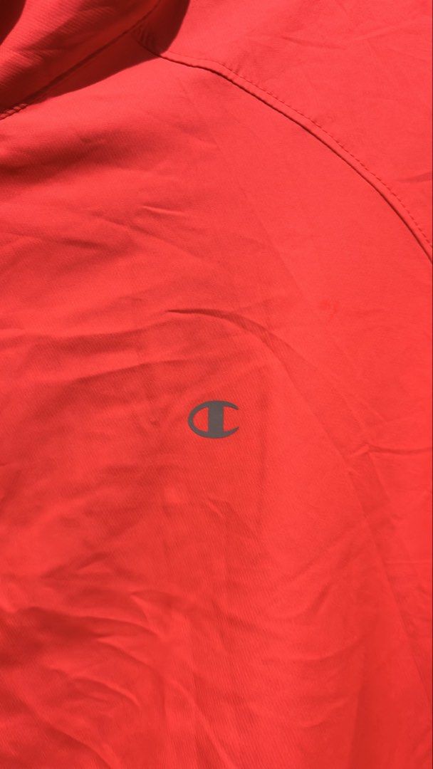 Champion Elite Running Jacket (Category: Activewear) located in Rizal. Submitted by tddddd8ways (Listing ID 1441338797, Image 2). Description: - Size: Large (L) - Features inner pockets basically new nakatambak lang di ko pa nagamit.