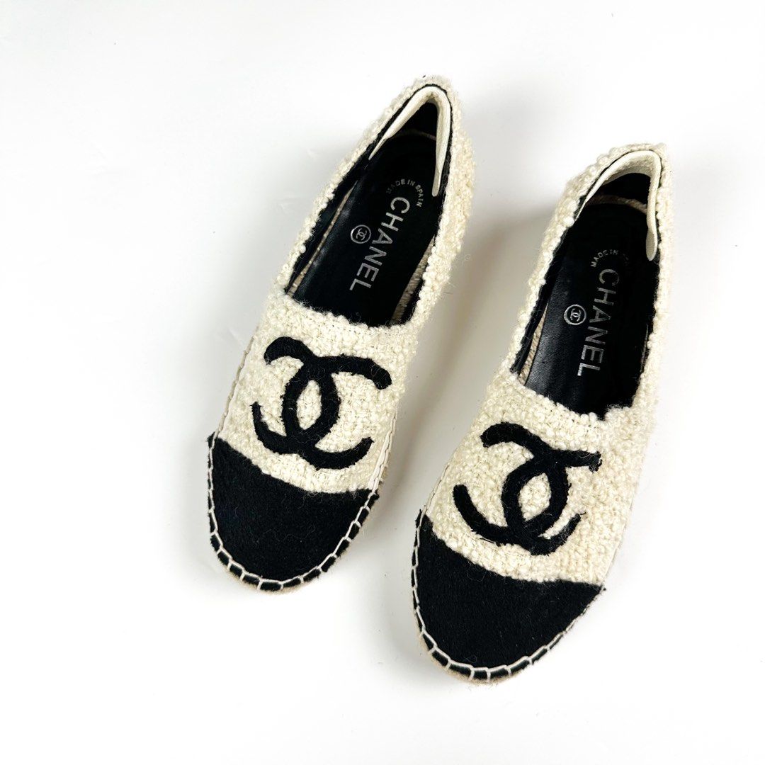 CHANEL Espadrille Tweed White & Black (Category: Flats & Sandals) located in Cavite. Submitted by second_story_ph (Listing ID 1441323930, Image 1). Description: CHANEL Espadrille Tweed White & Black Size: 36 Condition: Excellent.