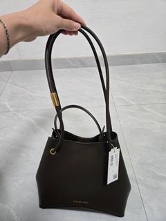 （分類：）位於 。 由 summylam 提交（商品編號 1441296059，圖片 1）。簡介： 。