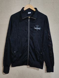 (Category: ) located in . Submitted by wantwears14 (Listing ID 1441305698, Image 1). Description: .