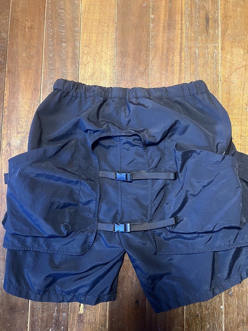 CMF KILTIK Outdoor Short (Category: Shorts) located in Baguio. Submitted by kAzuMi41 (Listing ID 1441184231, Image 3). Description: CMF KILTIK Outdoor Short Large size .