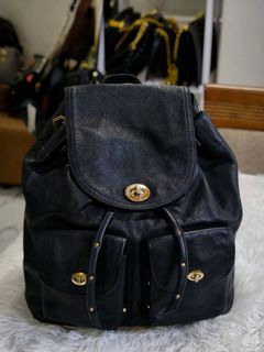 (Category: ) located in . Submitted by kristhriftshop13 (Listing ID 1441174814, Image 1). Description: .