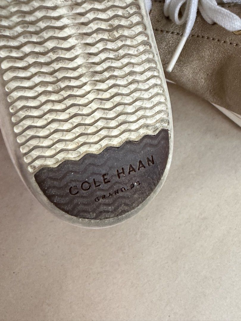 Cole Haan sneakers gold (Category: Sneakers) located in Manila. Submitted by thebookclubz (Listing ID 1441314351, Image 3). Description: .