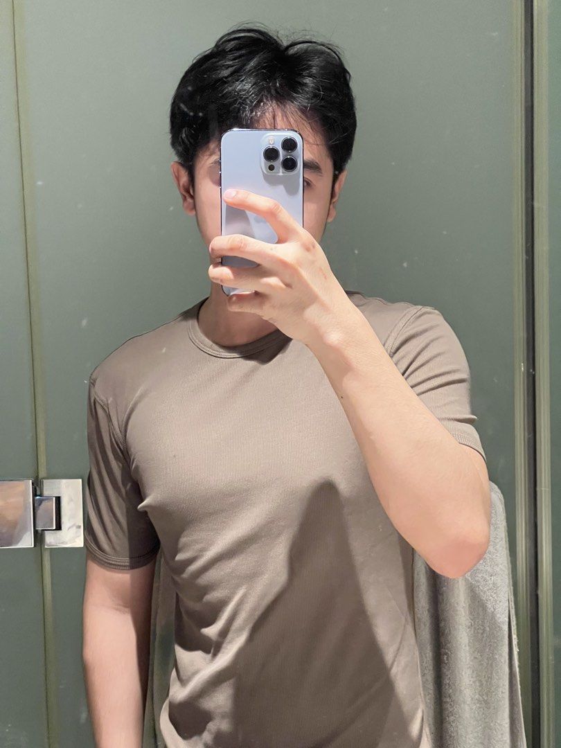 COS Slim fit Ribbed Shirt (Category: Tshirts & Polo Shirts ) located in Mandaluyong City. Submitted by emman020298 (Listing ID 1441176501, Image 2). Description: - Slimfit ribbed shirt from COS - Light Brown - Bought from Taobao RFS: too Small for me (S in label but fits XS).