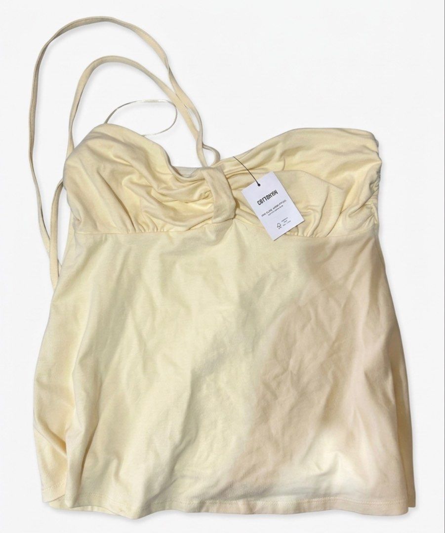 Cotton On Babydoll Halter (Category: Sleeveless) located in Manila. Submitted by ttsukkishima (Listing ID 1441259810, Image 1). Description: brand new cotton on babydoll halter! from us M on tag but fits L rfs: decluttering.