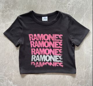 (Category: ) located in . Submitted by glxxx364 (Listing ID 1441240622, Image 1). Description: .