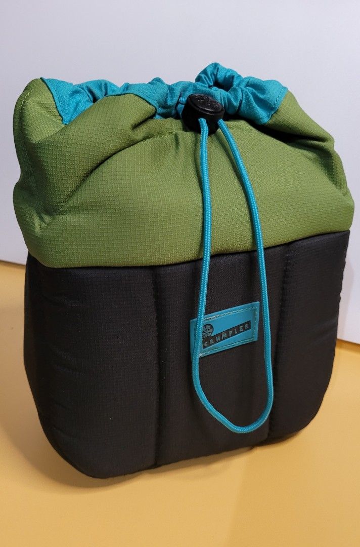 Crumpler Camera Lens Bag (Category: Camera Bags & Carriers) located in Quezon City. Submitted by fabshoppe2001 (Listing ID 1441207898, Image 2). Description: Original Crumpler camera bag Slightly used,almost new.no issue MOP: GCASH MOD: LALAMOVE Meetup: SM NORTH THE BLOCK or Trinoma only. Send me a message if interested..
