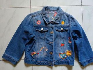 (Category: ) located in . Submitted by erikashoppe (Listing ID 1441186274, Image 1). Description: .