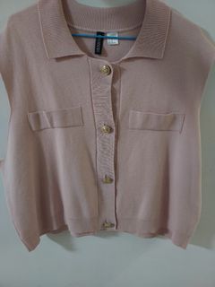 (Category: ) located in . Submitted by lynette.closet (Listing ID 1441334435, Image 1). Description: .
