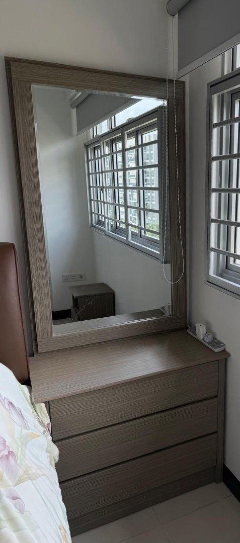 Dressing Table (Category: Shelves, Cabinets & Racks) located in Singapore. Submitted by mandylee86 (Listing ID 1441229005, Image 1). Description: Well used, Good condition Self Collection H172xW81xD39cm.