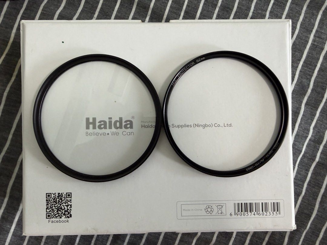 Filter Size 82mm (Category: Other Photography Accessories) located in Singapore. Submitted by ivory24 (Listing ID 1441247638, Image 1). Description: Both for 40$ Each 25$.
