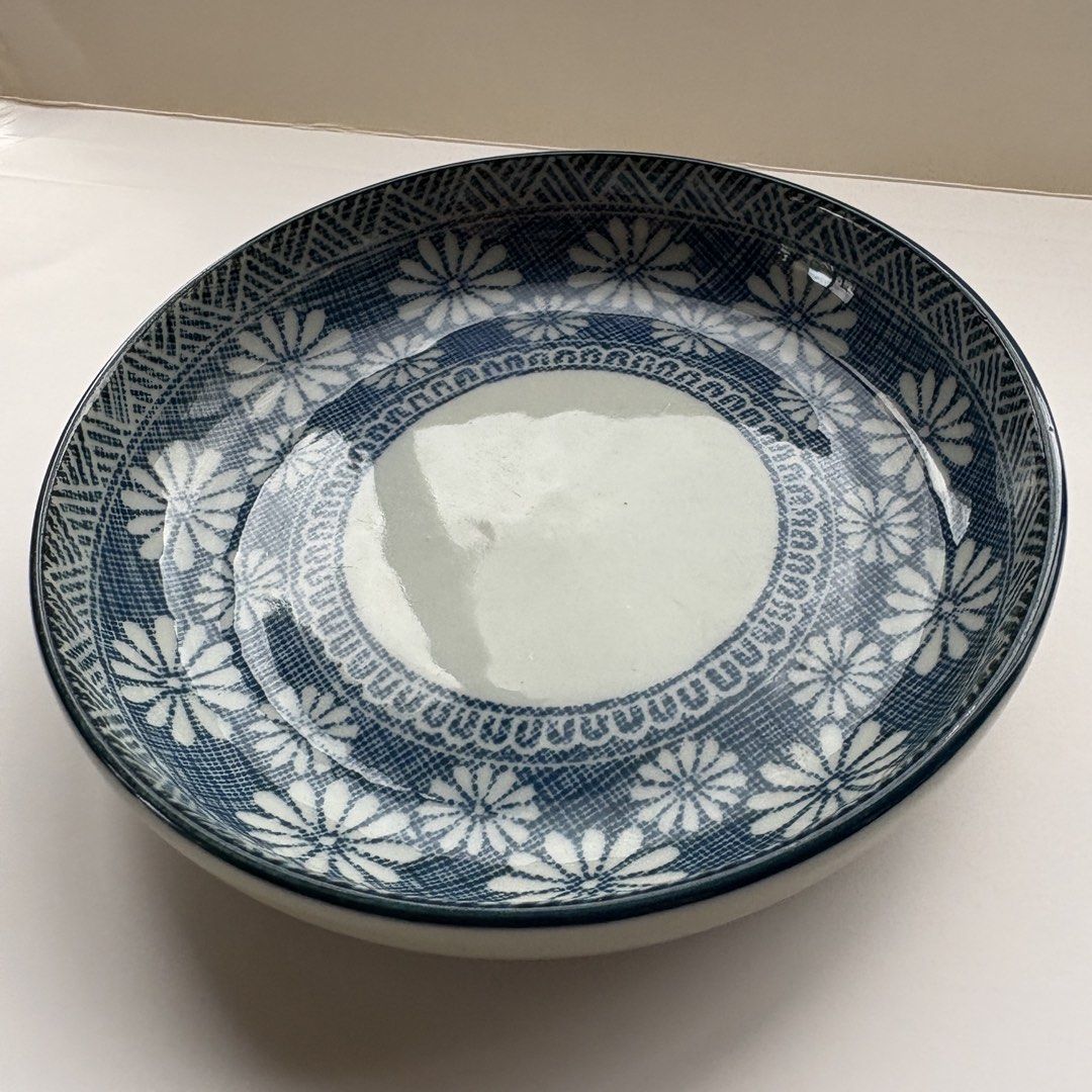 Floral Ceramic Plate (Category: Dinnerware & Cutlery) located in Antipolo. Submitted by anabri (Listing ID 1441323520, Image 3). Description: - Elegant blue and white ceramic plate - Features a charming floral pattern - Ideal for serving dishes or as a decorative accent .