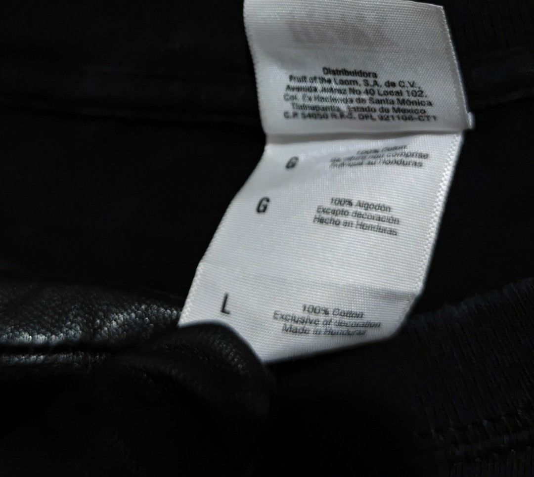 FRUIT OF THE LOOM (Category: Tshirts & Polo Shirts ) located in Muntinlupa City. Submitted by nofame12 (Listing ID 1441229251, Image 3). Description: CHECK DETAILS ON FIRST PHOTO LOCATION - SUCAT MUNTINLUPA CITY.