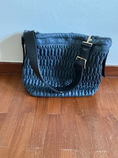 (Category: ) located in . Submitted by sophisticatedd (Listing ID 1441193700, Image 1). Description: .