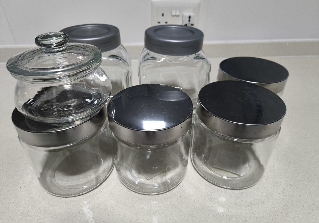 Glass Bottles470355651541094400