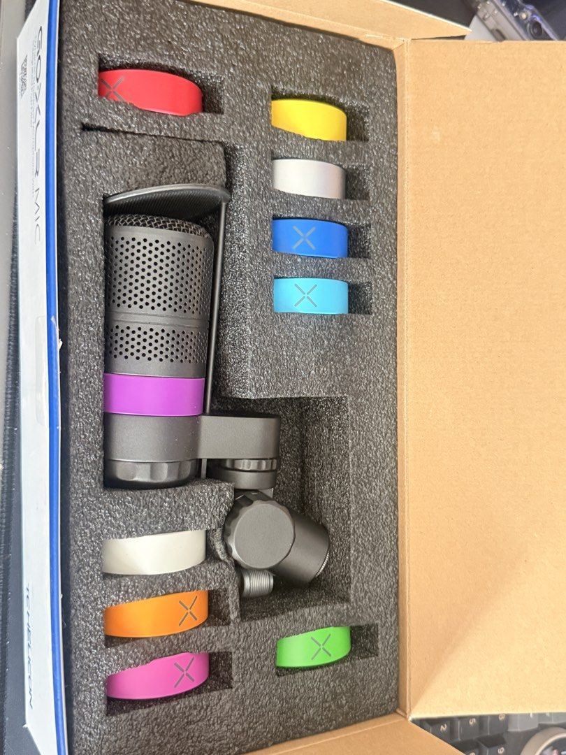 GO XLR Microphone (Category: Microphones) located in Manila. Submitted by z_gadgets (Listing ID 1441202070, Image 1). Description: Ang cute nito kasi pwede palit palitan ang color ng mic. Maganda ang quality ng mic na to parang RODE PODMIC.