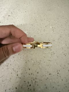 (Category: ) located in . Submitted by mkz94 (Listing ID 1441326299, Image 1). Description: .