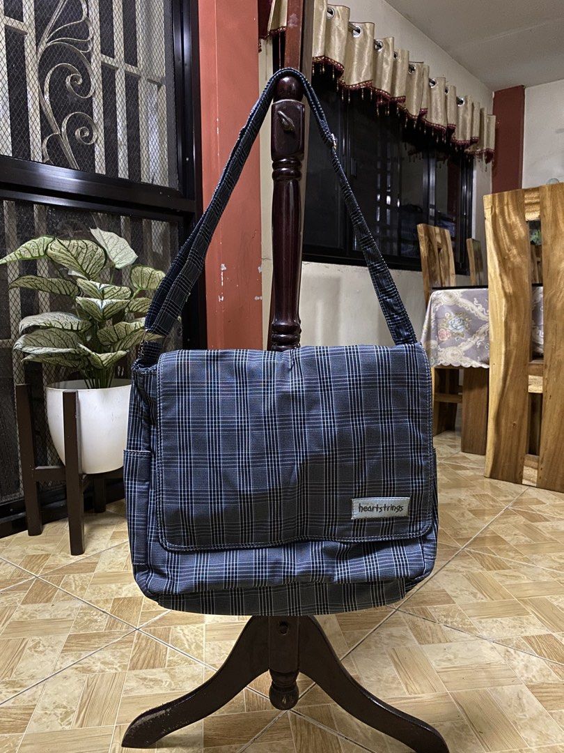Heartstrings Sling Messenger Bag (Category: Backpacks) located in Caloocan City. Submitted by dcbys (Listing ID 1441273375, Image 1). Description: Brand new .