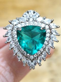 (Category: ) located in . Submitted by allaboutgemsandco (Listing ID 1441316301, Image 1). Description: .