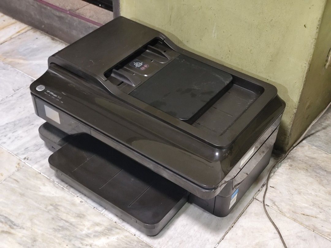 HP OfficeJet 7612 All-in-One Printer DEFECTIVE (Category: Printers, Scanners & Copiers) located in Caloocan City. Submitted by Benvishope (Listing ID 1441374670, Image 2). Description: selling a defective printer. for parts only. scanner is still working. printer door hinges have problem. printer head problem error. Pickup at kalookan area. LAST PRICE posted.