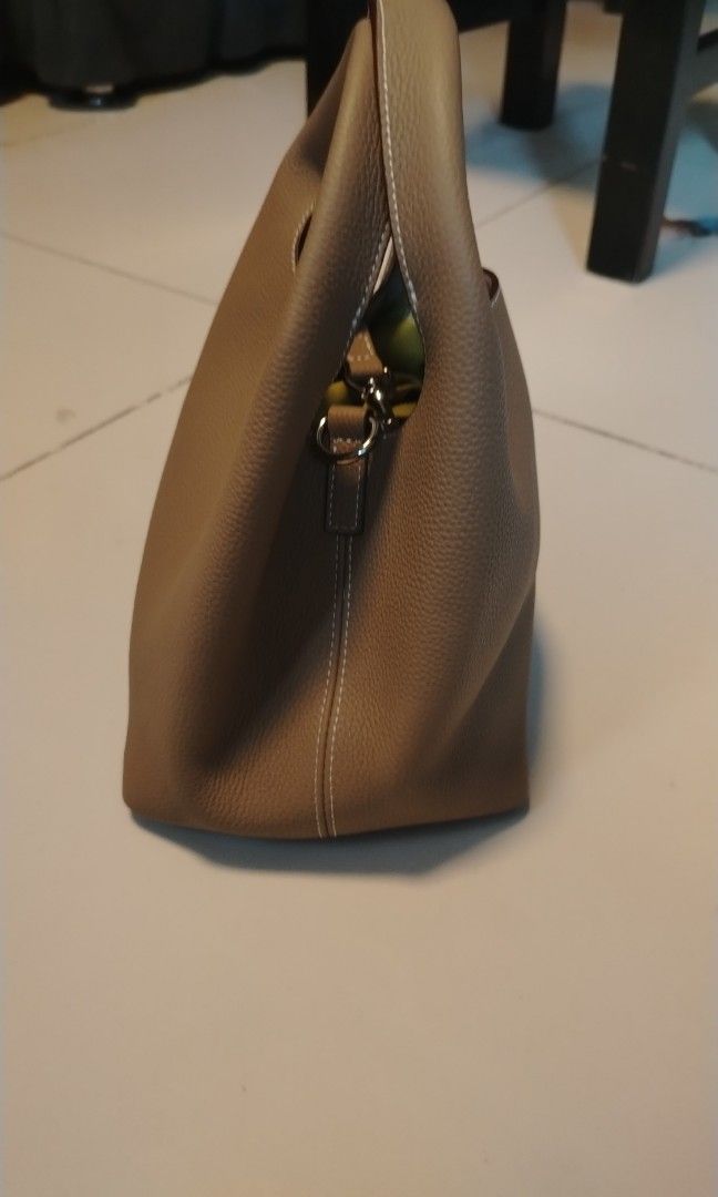 inspired picotin (Category: Luxury Bags & Wallets) located in Dasmarinas. Submitted by sherylrep18568 (Listing ID 1441276596, Image 2). Description: excellent condition maganda no flws.