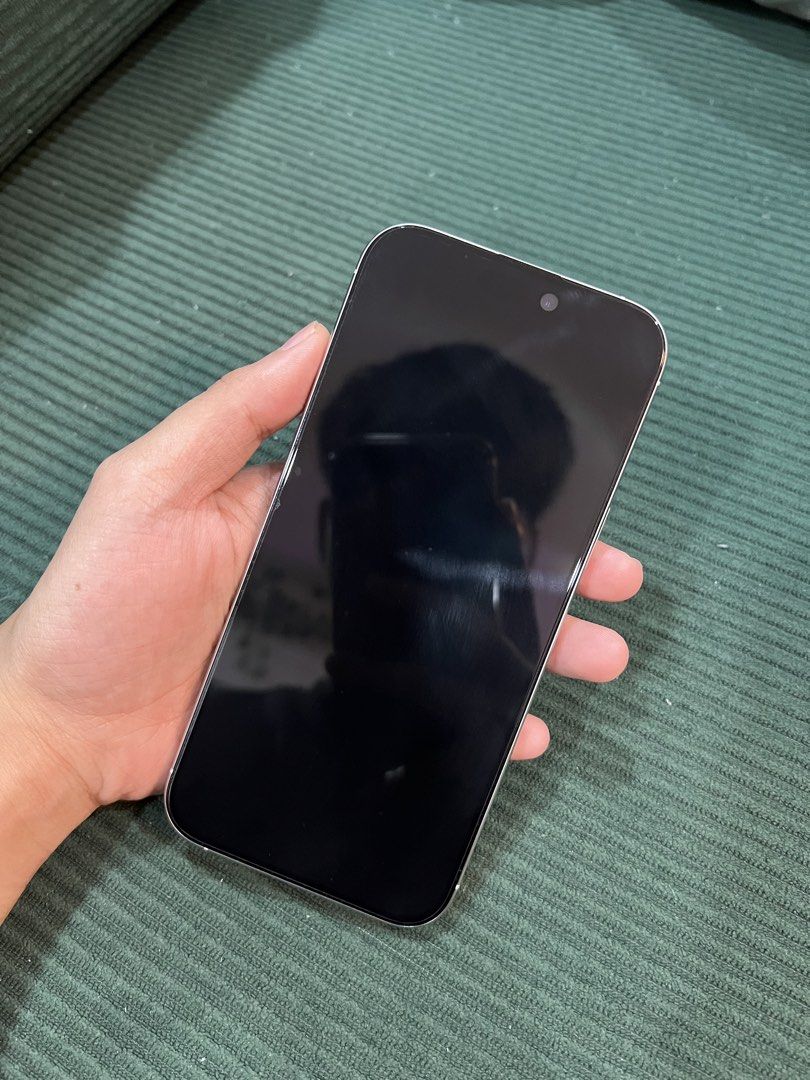 iPhone 16 Pro Max (Category: iPhone 16 Series) located in Pasay City. Submitted by ralphalfaro (Listing ID 1441362955, Image 1). Description: iPhone 16 Pro Max 256 GB ₱55,000 only! For sale or open for swap to iPhone 17 😊 • No history of repair • Original all parts • Factory unlock • All buttons working • Smooth • Super linaw cam • Face ID working • Open line (any sim) • Truetone Working • Makinis • Unli reset • Check to sawa • 91bh (605 Cycle C