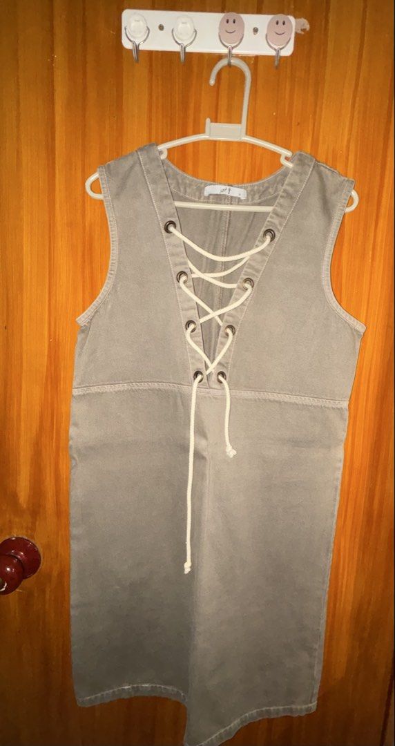 Just G - Green Dress (Category: Jumpsuits) located in Quezon City. Submitted by elaip (Listing ID 1441334159, Image 1). Description: Size: S Price: 350 Notes: - Can negotiate - DM for more information - Meet up Cubao area - Delivery - Shouldered by buyer.